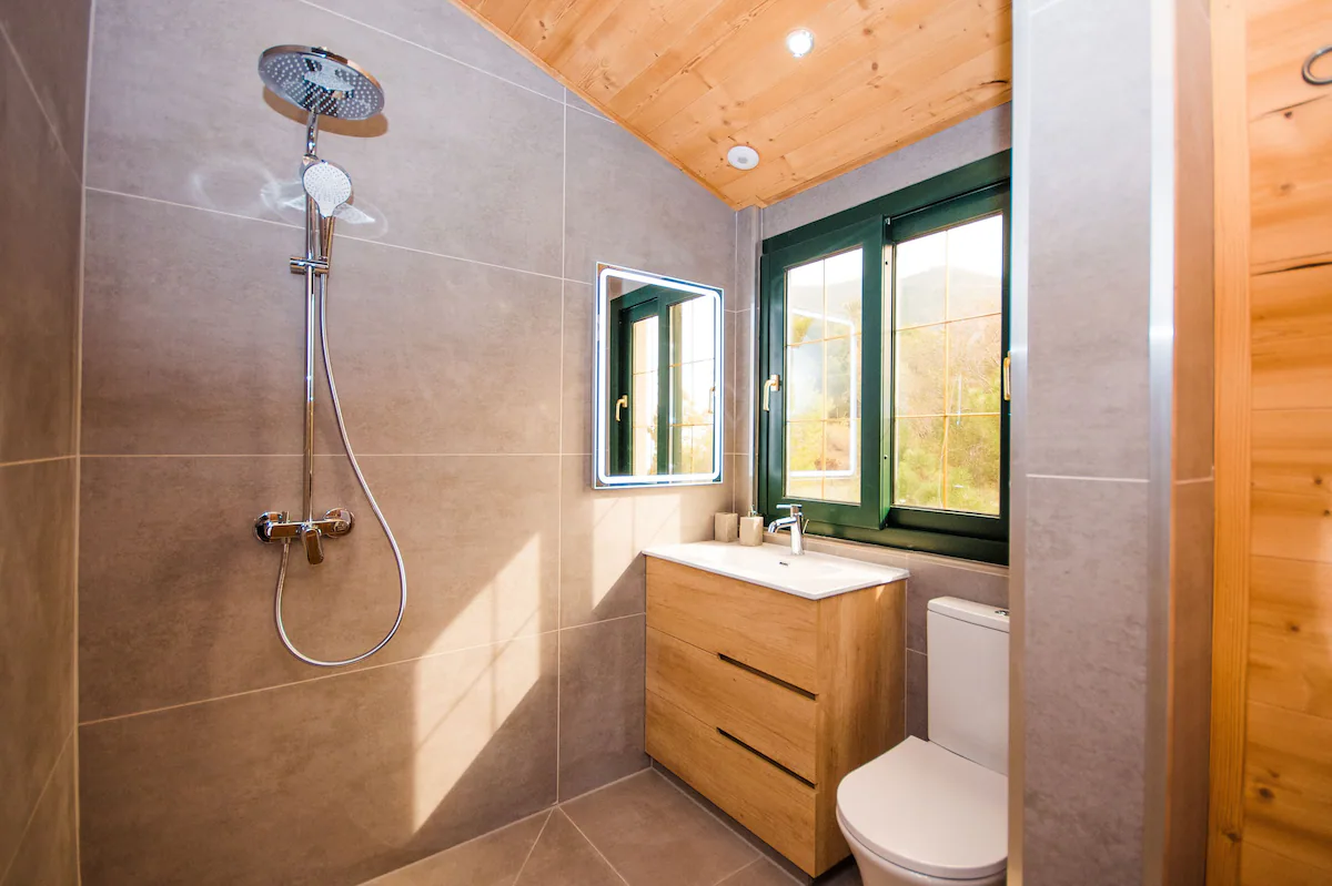 Ensuite Bathrooms 
